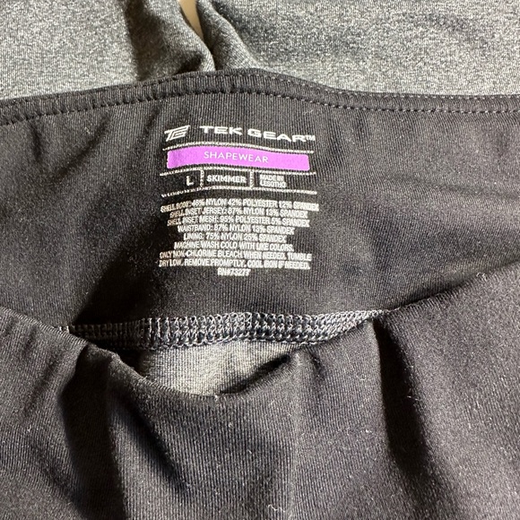 Teo Gear 3/4 leggings size Large - Picture 4 of 4